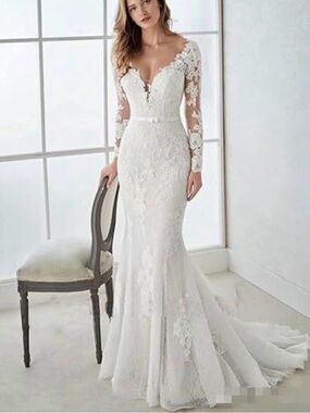 Elegant White Lace Long-Sleeve Wedding Bridal Dress